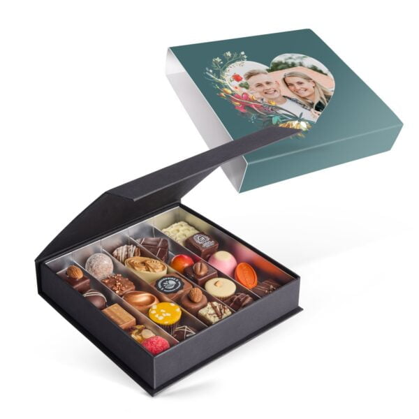 Personlig valentinsæske med chokolade - 25 stk