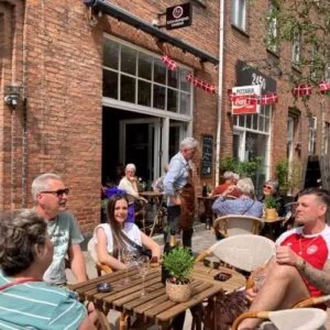 Vinsmagning & tapas hos Sydhavnens Vinbar