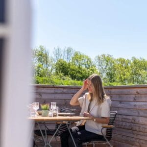 Glamping & 3-retters middag hos Marsk Camp